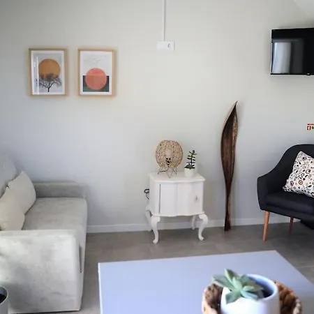 Διαμέρισμα Cantinho Do Populo *