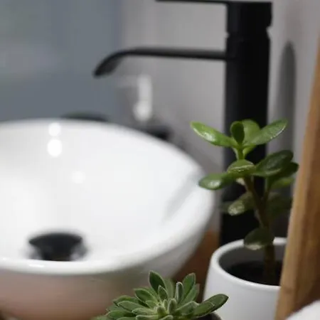 Cantinho Do Populo * Πόντα Ντελγκάντα